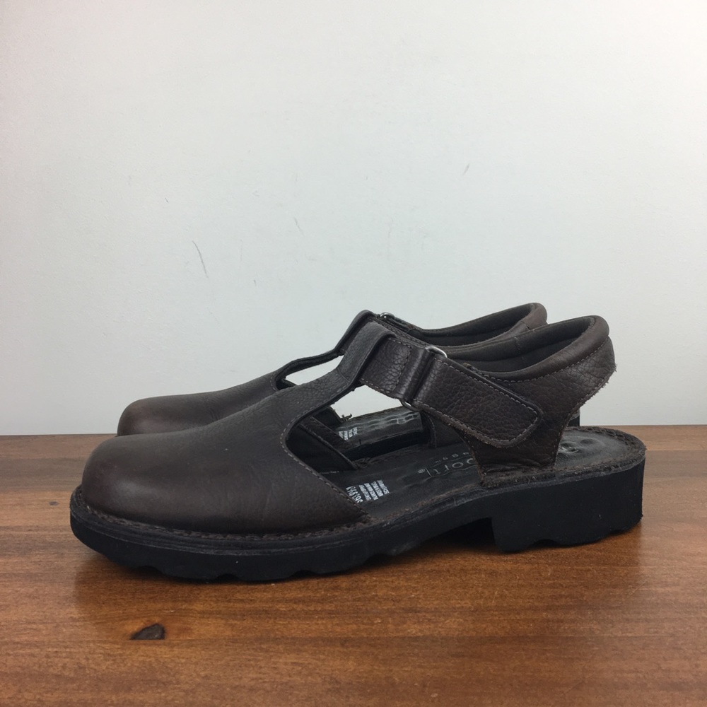 (Sold) Natural Sport | Brown Leather Mary Janes | 9.5M